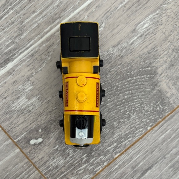 Wooden Light Up Proteus - Picture 5 of 6